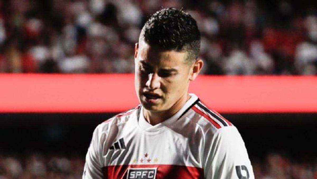 James Rodríguez vem decepcionando o torcedor do São Paulo (Foto: Reprodução/ Gustavo Motta/ Pera Photo Press/ Gazeta Press)