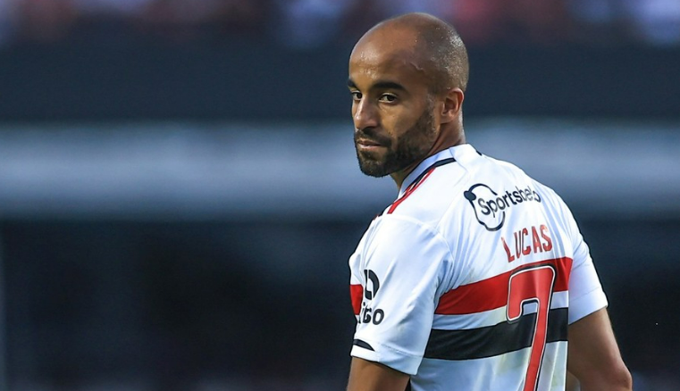 O famoso jogador de futebol do Tricolor, Lucas Moura deve voltar aos campos na próxima semana (Foto: Reprodução)