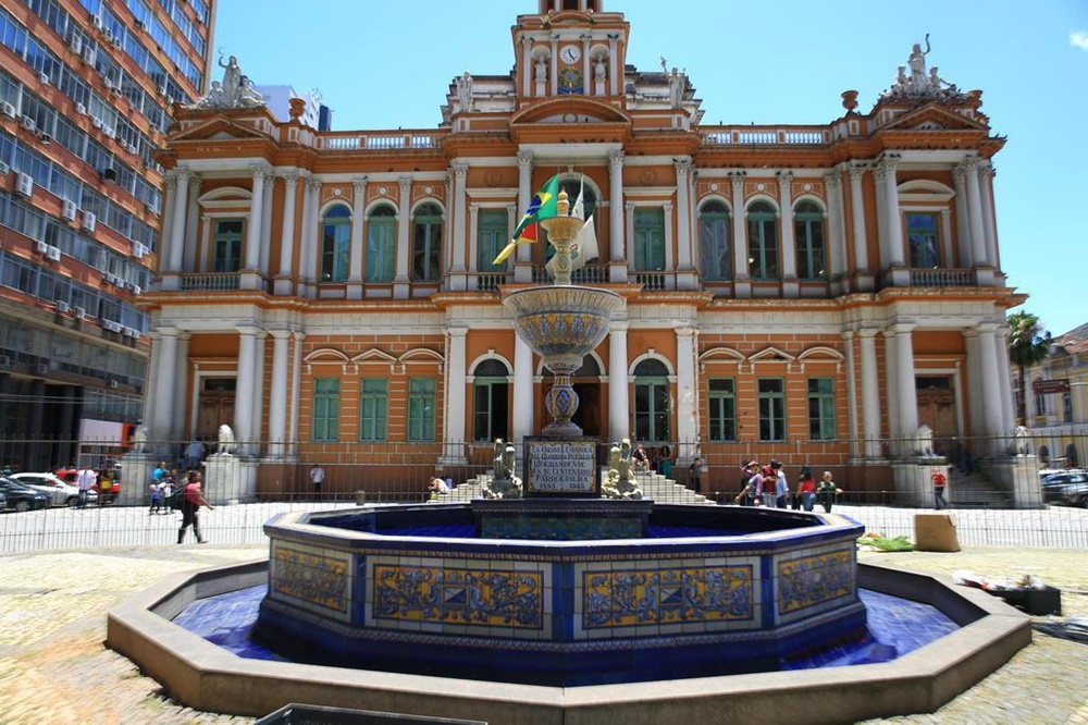 Prefeitura de Porto Alegre vai liberar três tipos de auxílio emergencial aos cidadãos afetados (Foto: Reprodução/ Internet)