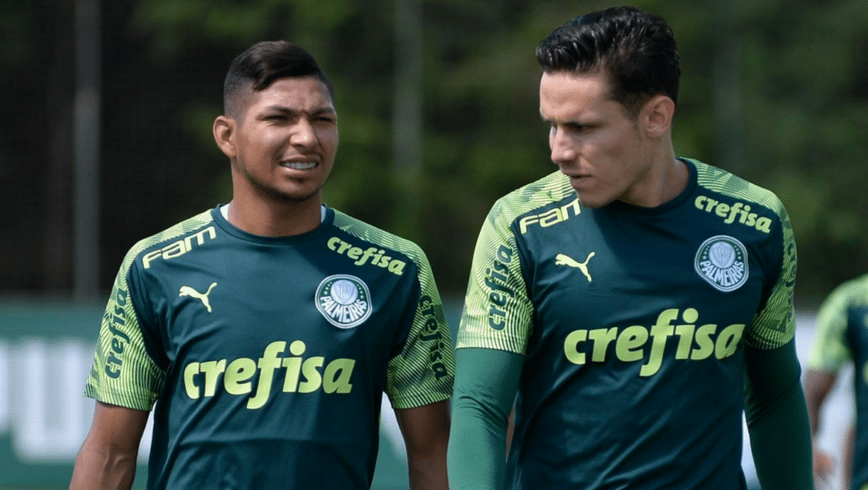 Treta! Raphael Veiga e Rony discutem em rede nacional (Foto: Gazeta Press)