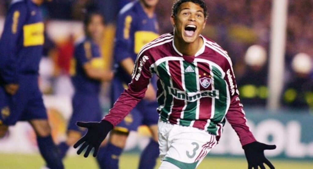 Thiago Silva foi revelado no Fluminense e torcida tem esperança em seu retorno para encerrar carreira no Brasil (Foto: Reprodução/ GettyImages)