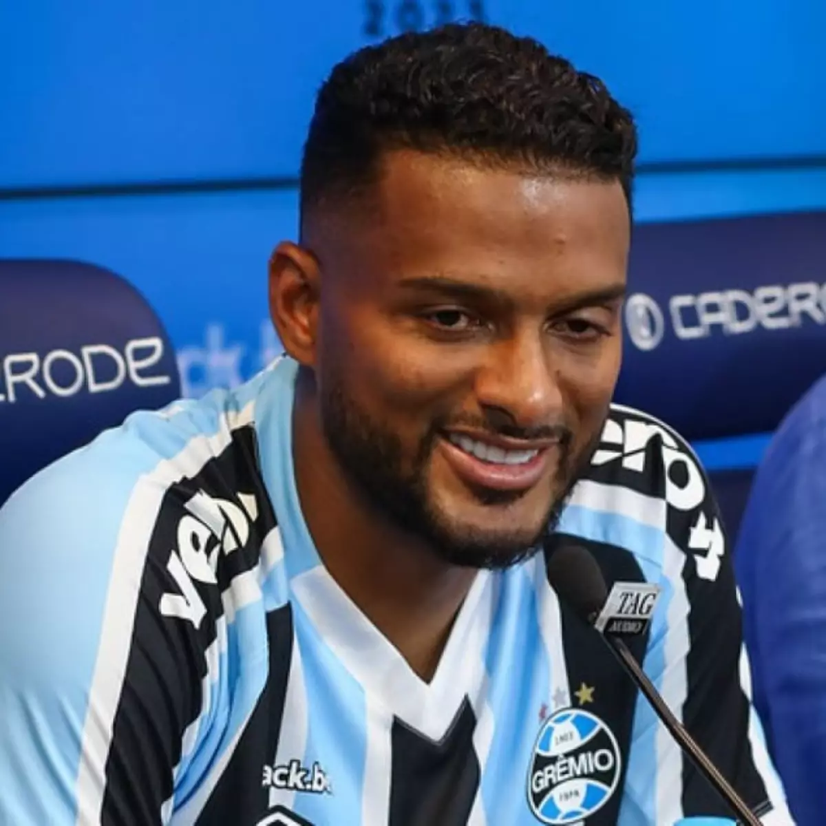 Reinaldo do Grêmio (Foto: Reprodução) jogo