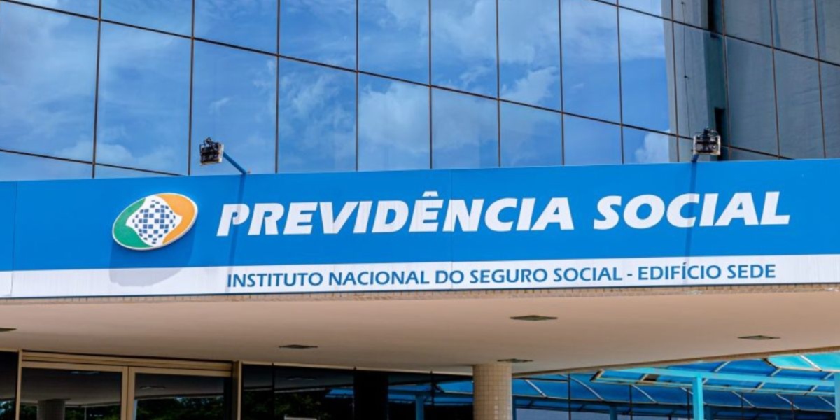 Grupo de aposentados e pensionistas do INSS vão receber valor extra em novembro (Imagem Reprodução Internet)