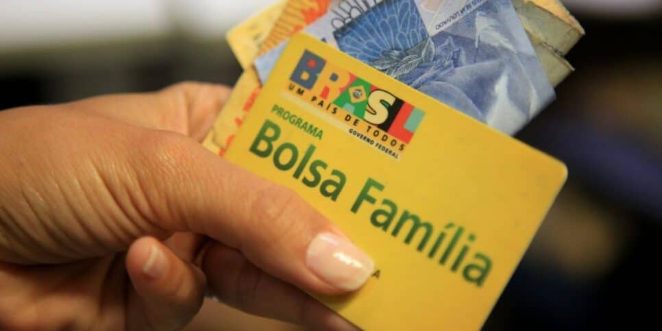 Governo Federal inicia pagamento dos beneficiários do Bolsa Família nessa sexta-feira (Imagem Reprodução Internet)