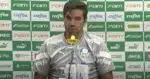 Abel Ferreira baixa a bola em coletiva de imprensa após derrota do Palmeiras (Foto: Reprodução/ SEP/ YouTube)