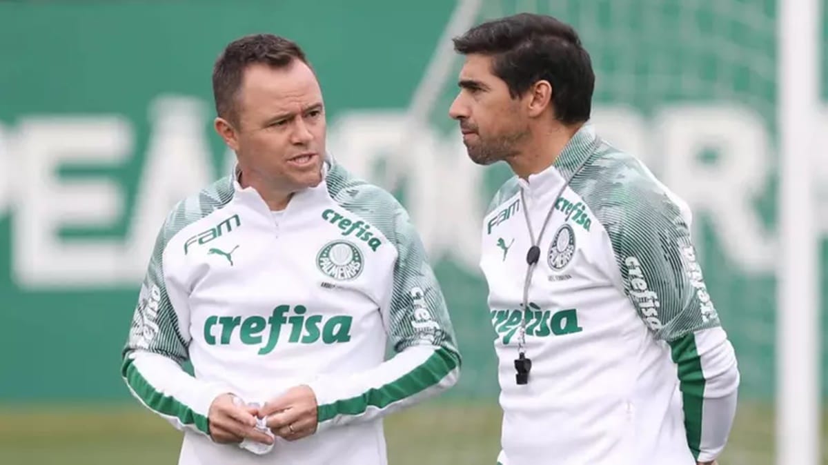 Andrey Lopes e Abel Ferreira são cabeças da comissão técnica do Palmeiras (Foto: Reprodução/ Cesar Greco/ SEP)