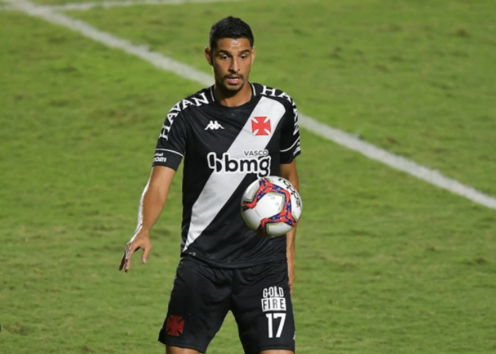 Daniel Amorim entra na Justiça e cobra quase R$ 300 mil do Vasco (FOTO: THIAGO RIBEIRO/AGIF)