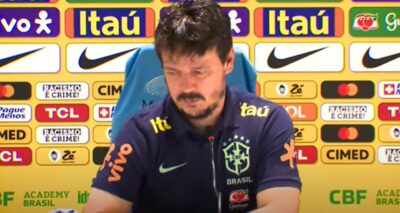 Fernando Diniz, técnico interino da Seleção em coletiva após derrota nas Eliminatórias da Copa (Foto: Reprodução/ ESPN Brasil/ YouTube)