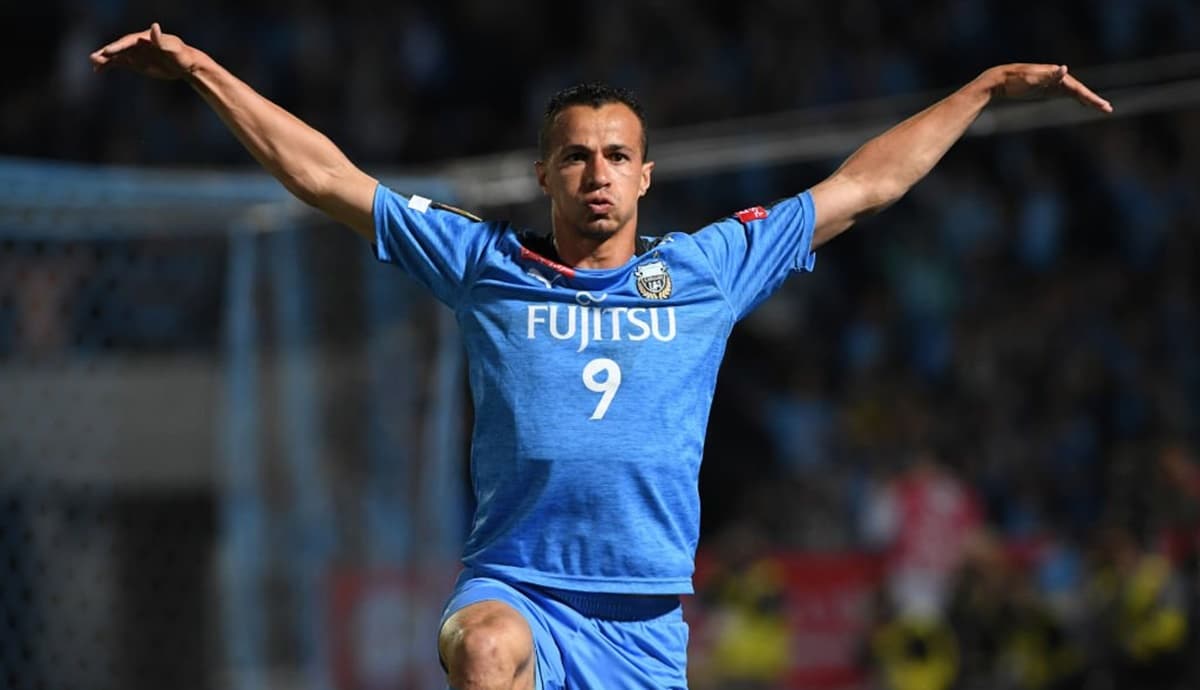 Leandro Damião é jogador do Kawasaki Frontale e pode voltar ao Brasil (Foto: Reprodução/ Divulgação)