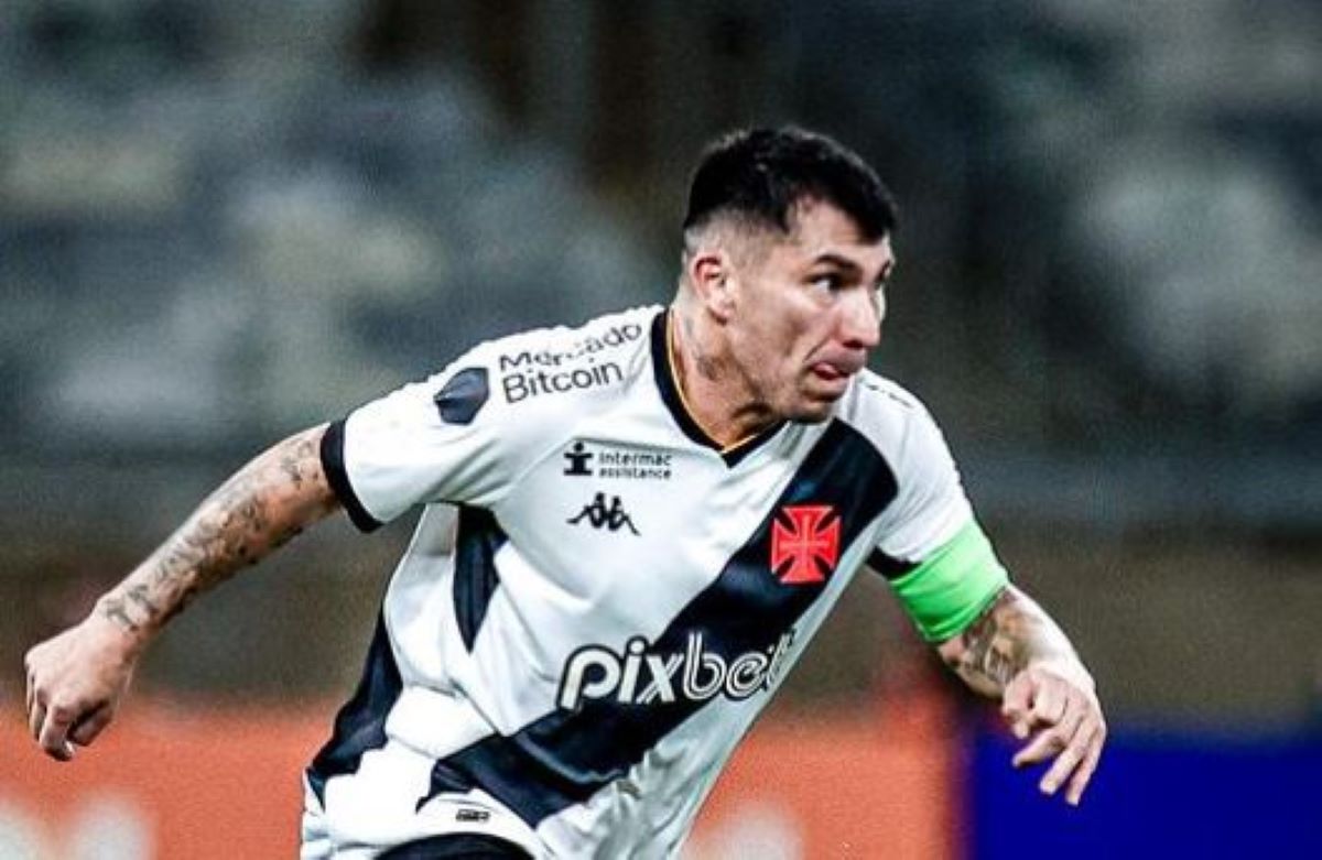 Jogador não poupa críticas ao time do Vasco após revés diante do Corinthians 