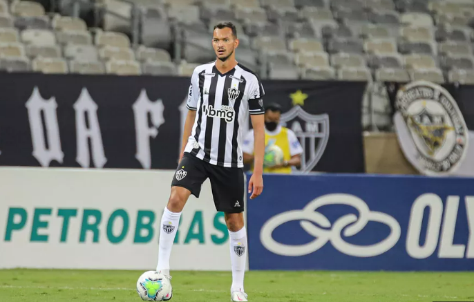 O famoso jogador de futebol anunciou a sua aposentadoria após o Brasileirão (Foto: Pedro Souza/Atlético-MG)