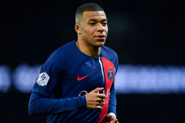 Kylian Mbappé não fará mais parte do time de futebol francês (Reprodução/Internet)