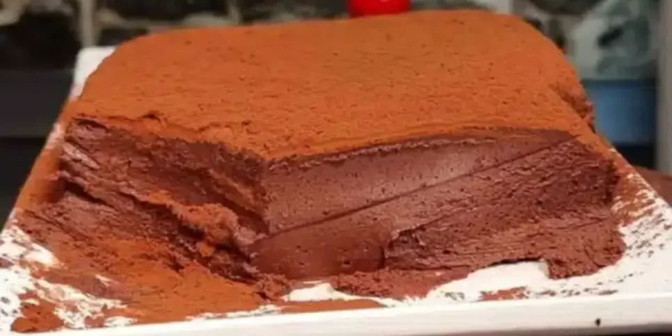 Bolo de chocolate sem açúcar (Imagem: Reprodução)