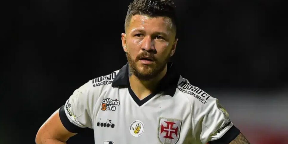Rossi, jogador do Vasco que teve futuro decidido (Imagem Reprodução Internet)