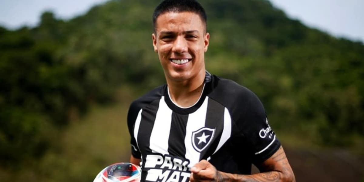 Carlos Alberto, jogador do Atlético MG emprestado ao Botafogo (Imagem Reprodução Internet)