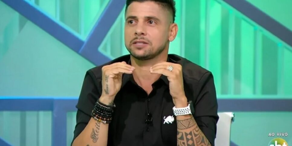 Cicinho, ex jogador e comentarista, fala o que pensa sobre campanha do Botafogo em 2023 (Imagem Reprodução Internet)