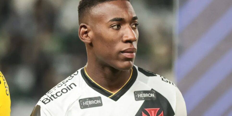 Léo Pelé, jogador do Vasco (Foto: Robson Mafra/AGIF)