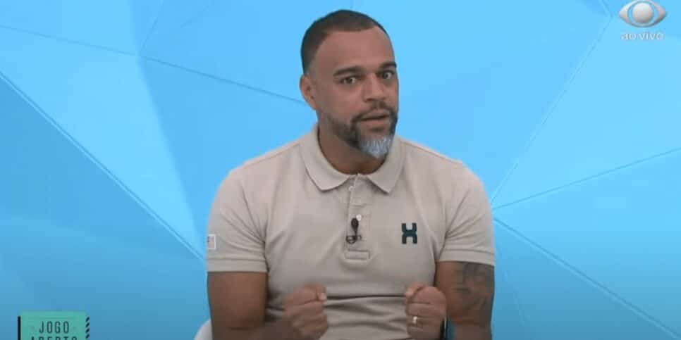 Denílson, comentarista de futebol (foto: Reprodução/Band)