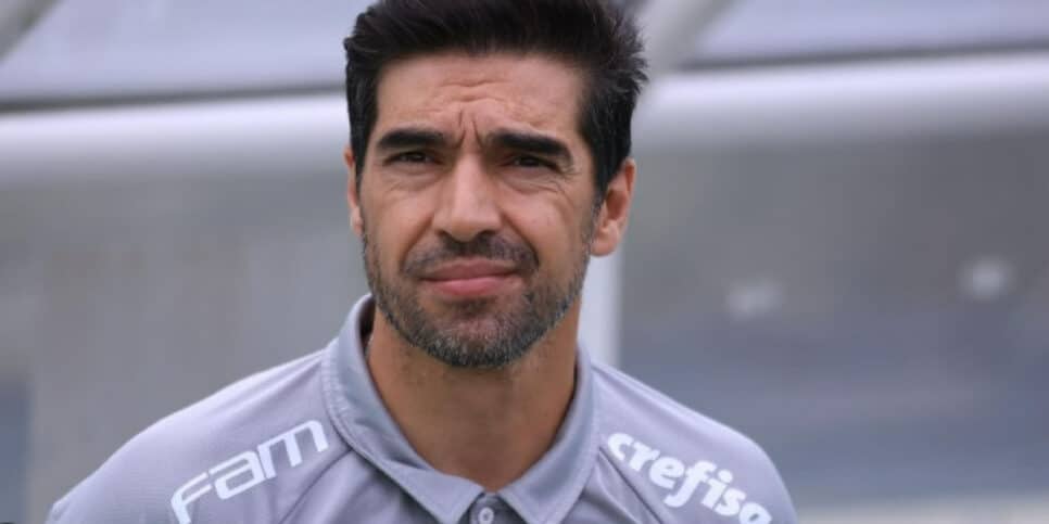 Abel Ferreira vem negociação com Caio Paulista pelo Palmeiras (Foto: Gazeta Press)