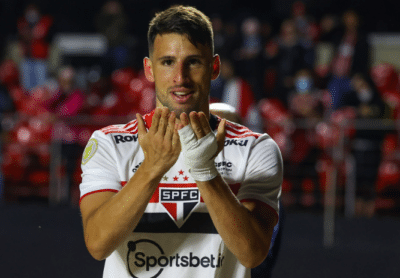 Imagem do post Calleri é procurado por rivais para deixar o São Paulo de vez e situação financeira pode complicar