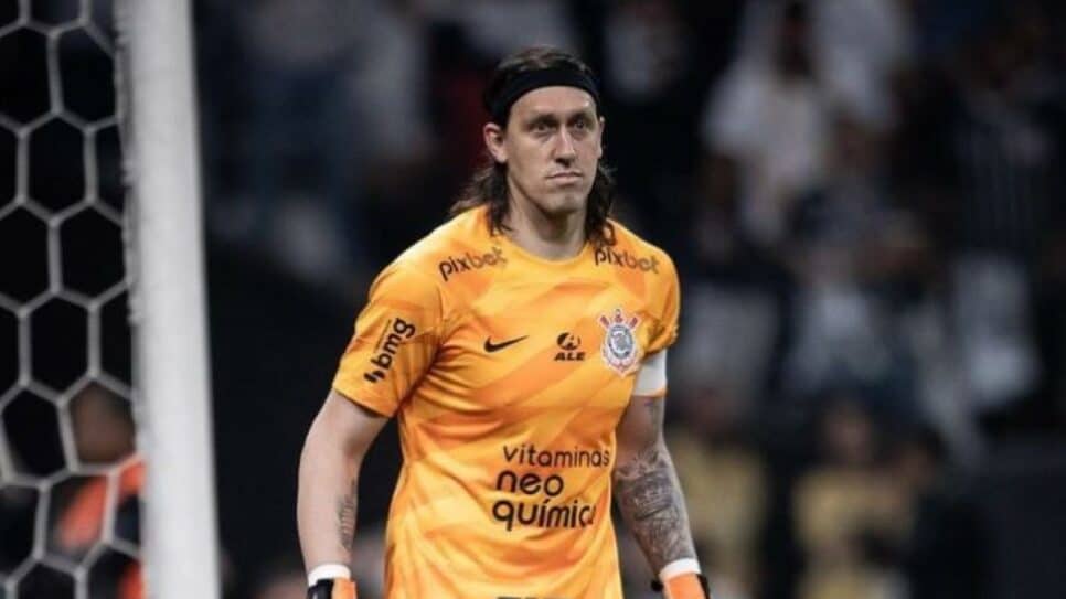 Time vencedor do Brasileirão mira Cássio, e goleiro avalia possível saída do Corinthians