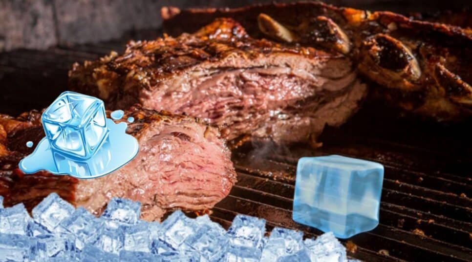 Segredo dos cubos de gelo sob a peça de carne do seu churrasco; conheça (Foto: Reprodução/ freePik/ Montagem)