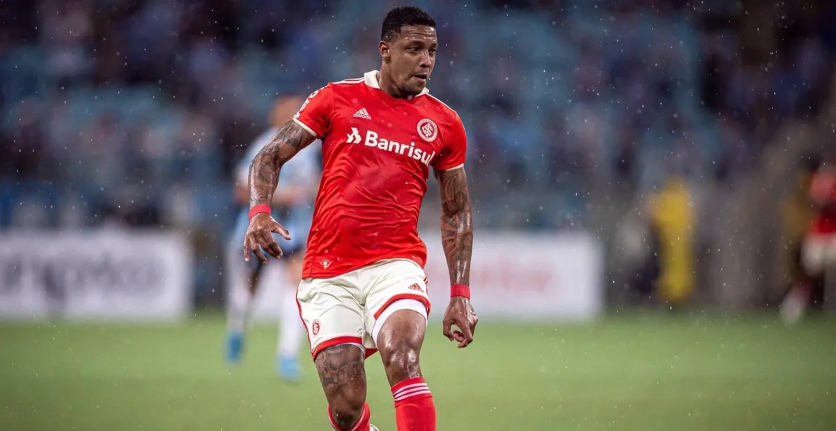 David jogando pelo Internacional - atleta deve voltar ao clube gaúcho após passagem frustrante no Tricolor Paulista (Foto: Reprodução/ Inter)