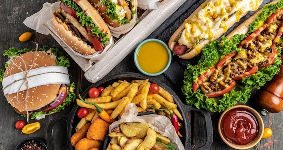 Não coma nunca mais em fast food e evite o ganho de peso (Foto: Reprodução/ FreePik)