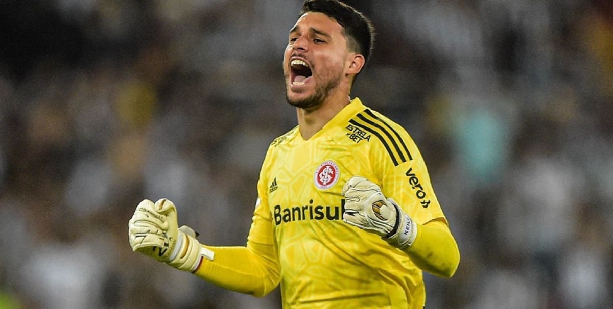 Keiller foi um goleiro destaque no Colorado em 2022, mas em 2023 acabou perdendo a titularidade (Foto: Reprodução/ Thiago Ribeiro/ Agif)