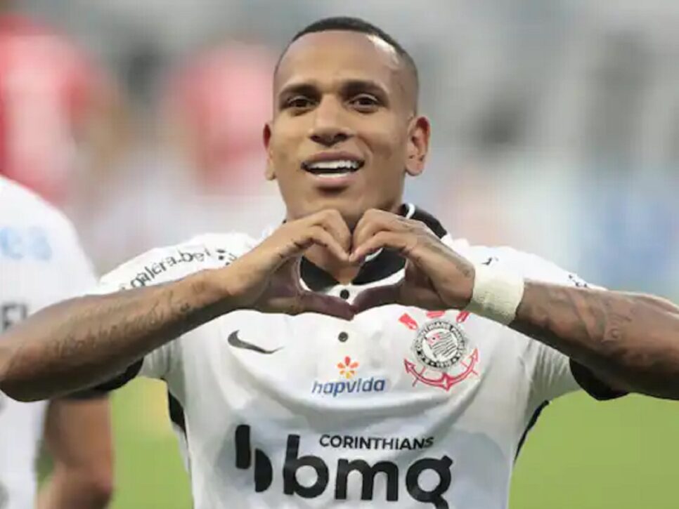 Cazares Rómulo Otero Corinthians