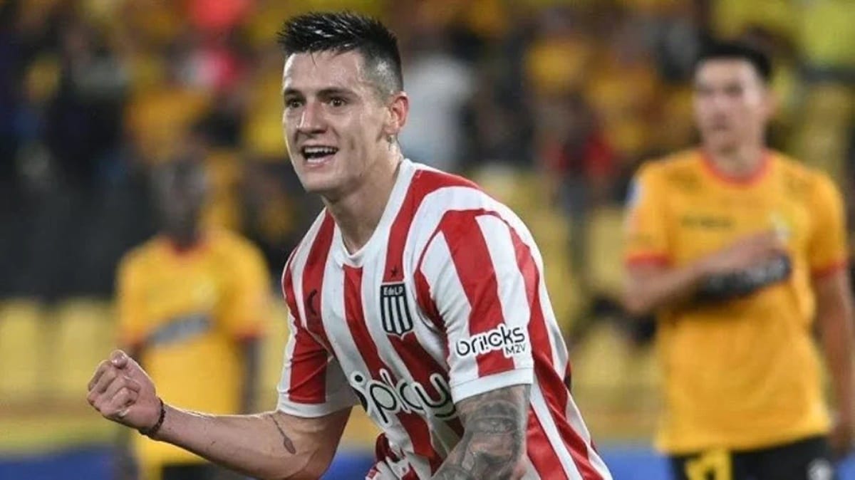 Leonardo Godoy, do Estudiantes, está há um detalhe de fechar com Athletico-PR (Foto: Reprodução/ GettyImages)