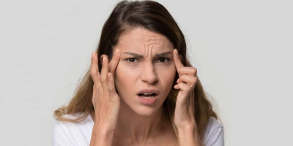 Linhas de expressão? Evite o aparecimento de sinais na pele (Foto: Shutterstock)