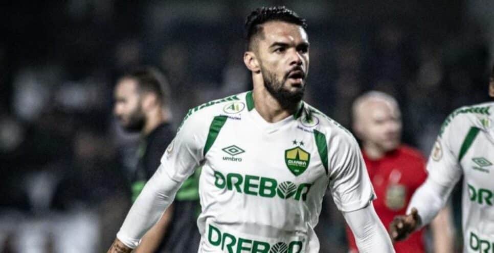 O jogador Raniele