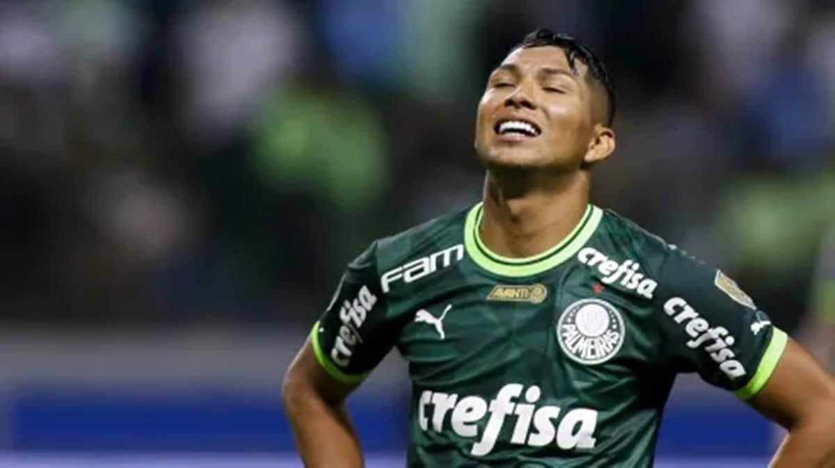 Camisa 10 do Palmeiras so volta em 2024 por osso quebrado do antebraço (Foto: Reprodução/ Cesar Greco/ SEP)