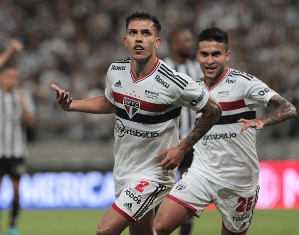 Galoppo e Igor Vinicius devem voltar aos campos em 2024 após decisão de Dorival Júnior (Foto: Rubens Chiri / saopaulofc.net)