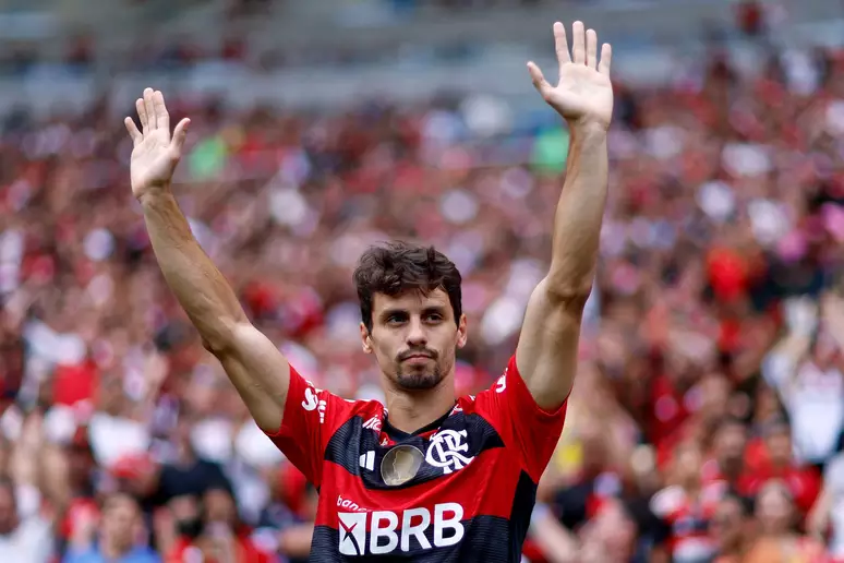 Rodrigo Caio, ex-jogador do Flamengo (Foto: Reprodução/ CRF)