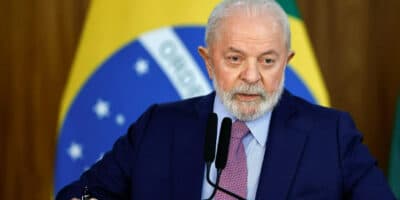 Imagem do post ALERTA TOTAL para RG com final 1,2,3,4,5,6,7,8,9 e 0 é enviado e Lula bota substituto EM VOGA com 3 passos