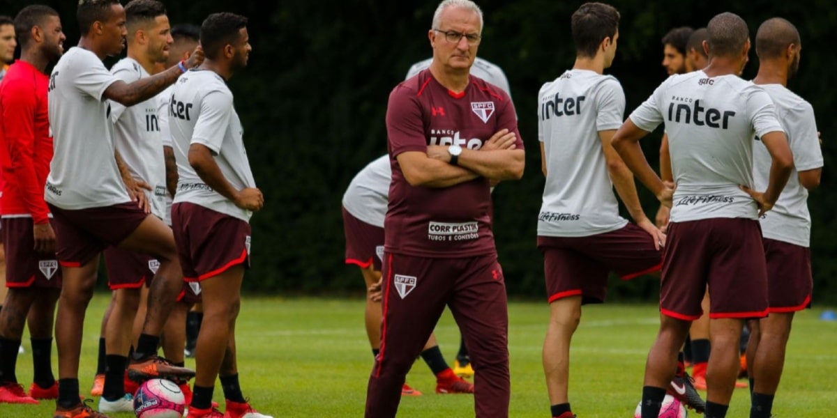 Dorival Jr. técnico do São Paulo (Foto: Reprodução GazetaPress)