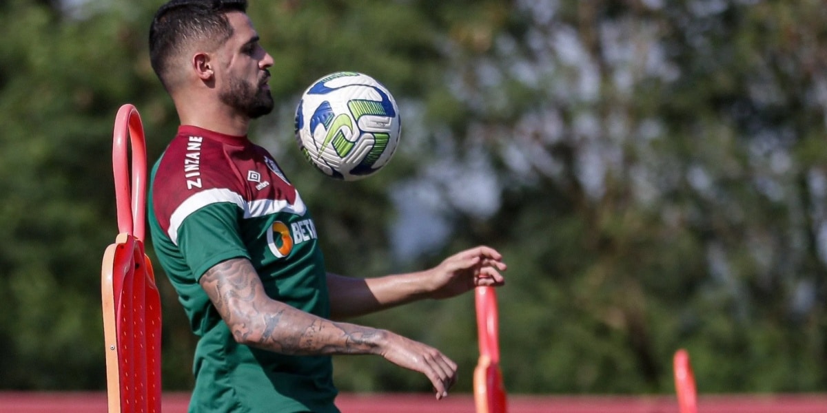 Renato Augusto, jogador reforço do Fluminense (Foto Reprodução Lucas Merçon/Fluminense)