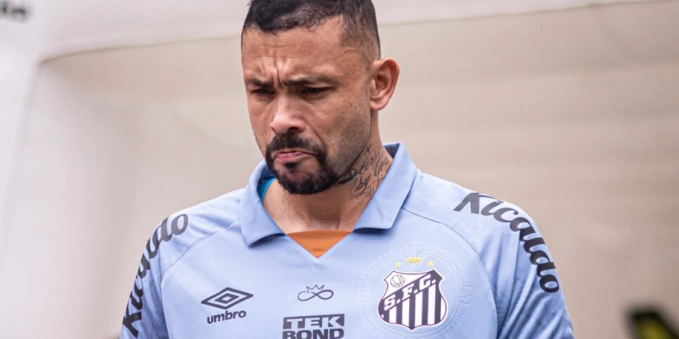 Vladimir tem futuro decido no Santos (Foto: Raul Baretta / Santos FC)