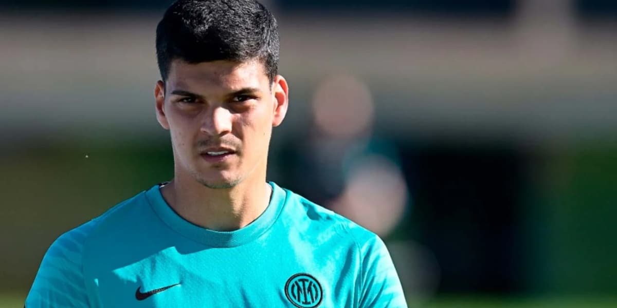 Gabriel Brazão, goleiro na mira do Santos (Imagem Reprodução Inter.it)