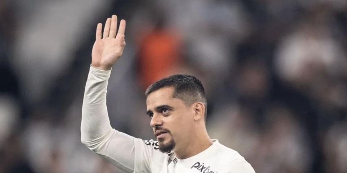 Fagner, do Corinthians, na mira de um concorrente (Foto: Reprodução/Instagram) 