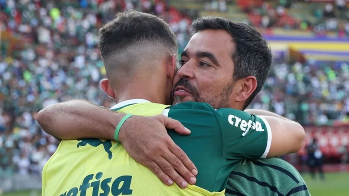 João Paulo Sampaio é coordenador de futebol das categorias de base do Palmeiras e disse 'não' ao Corinthians (Foto: Reprodução/ Cesar Greco/ SEP)