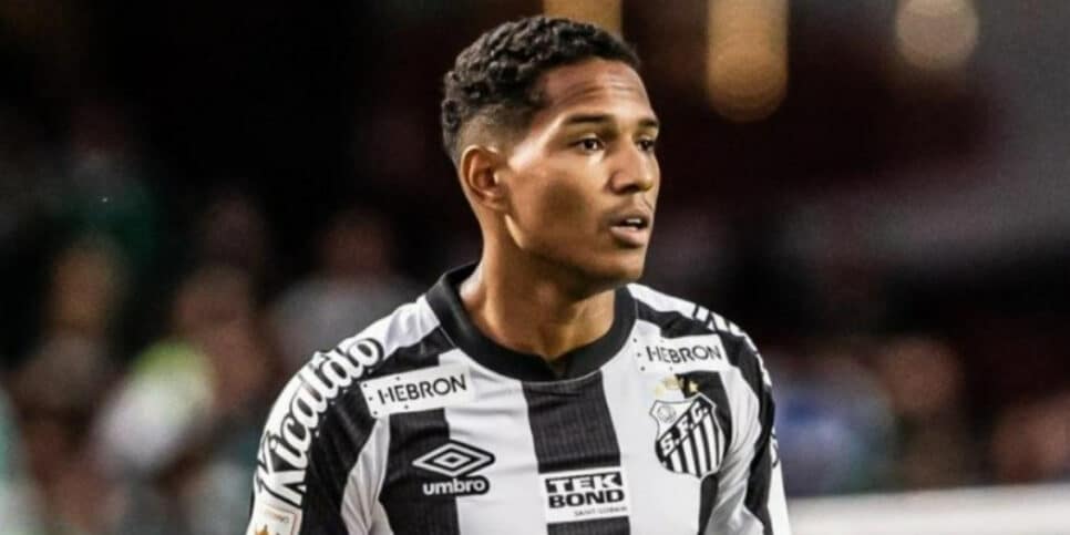 É oficial! Santos empresta João Lucas para o Juventude (Foto: Raul Baretta/ Santos FC)