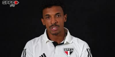 Luiz Gustavo admite influência de Rafinha no São Paulo (Foto: Reprodução/SPFC)