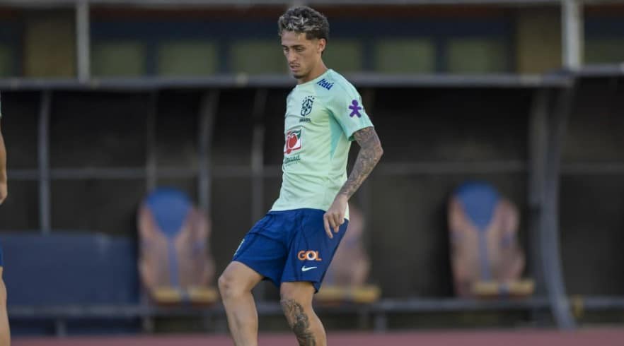 O famoso jogador de futebol foi vendido para time internacional (Foto: Joilson Marconne / CBF)