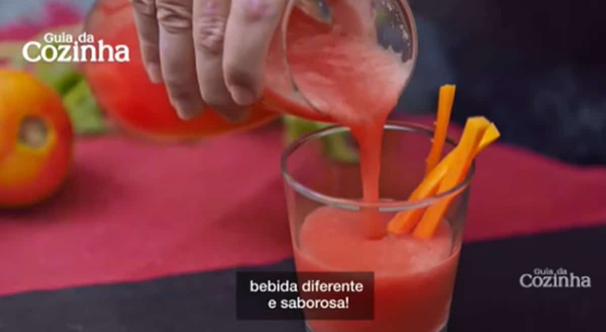 O site Guia da Cozinha conta como criar o saboroso suco de Tomate (Foto: Reprodução/ YouTube)