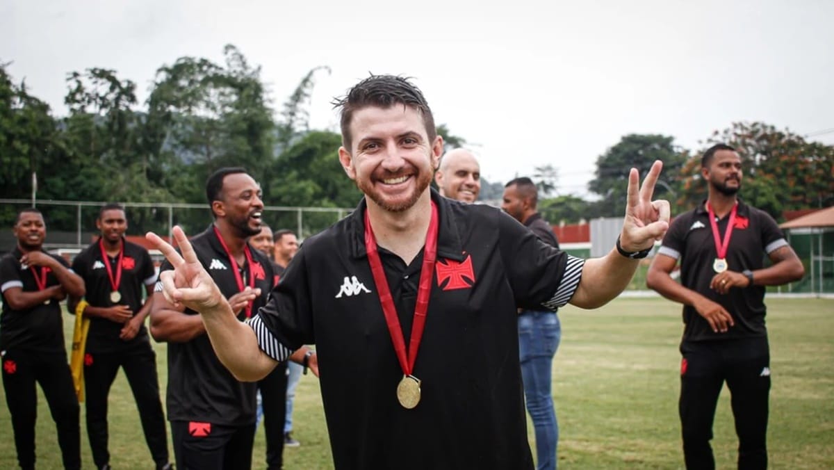 Demissão de William Batista do Gigante da Colina toma conta da impresa esportiva (Foto: Reprodução/ Divukgação)