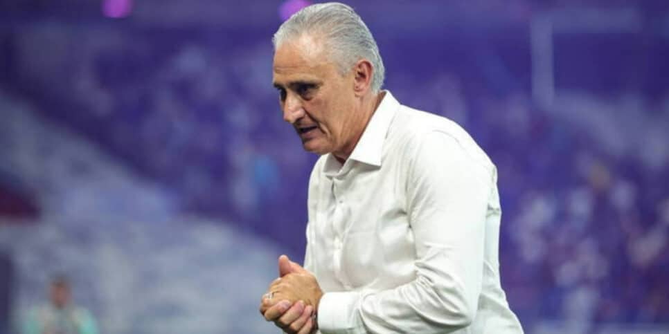 Tite afasta jogador do Flamengo oficialmente e surpreende (Foto: GILSON LOBO/AGIF - AGÊNCIA DE FOTOGRAFIA/ESTADÃO CONTEÚDO)
