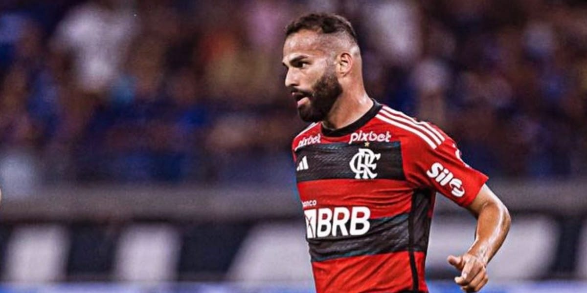 Thiago Maia em campo (Foto: Reprodução/Instagram) Marcos Braz